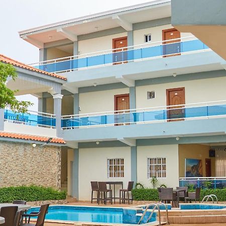 Alba Coral Hotel 佩德纳莱斯 外观 照片