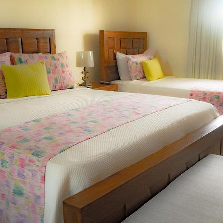 Alba Coral Hotel 佩德纳莱斯 外观 照片