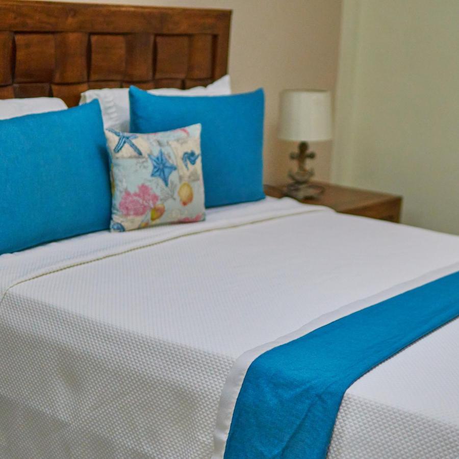Alba Coral Hotel 佩德纳莱斯 外观 照片