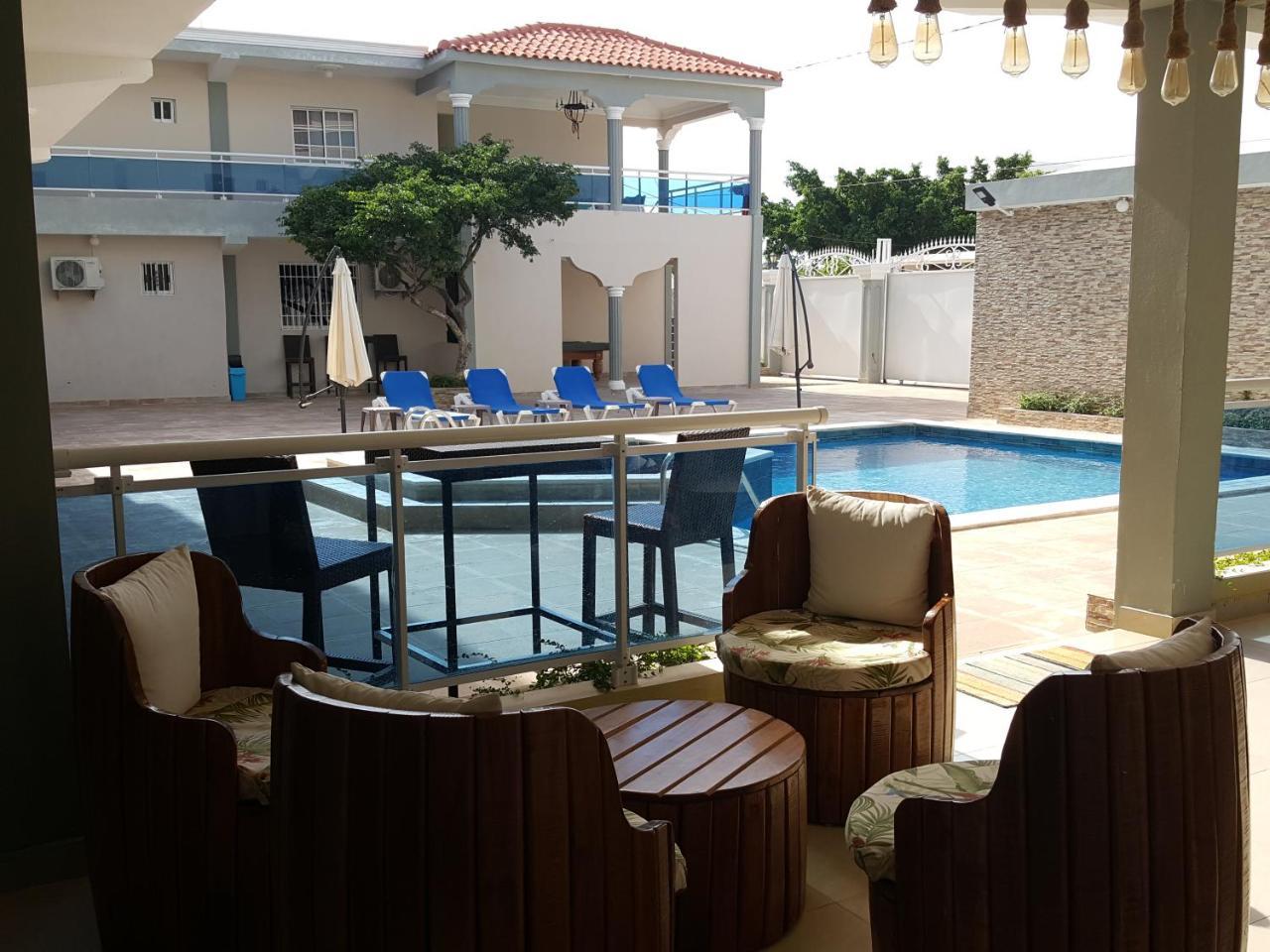 Alba Coral Hotel 佩德纳莱斯 外观 照片